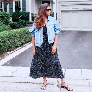 TOPSHOP Tie Star ⭐️ Pleated Skirt